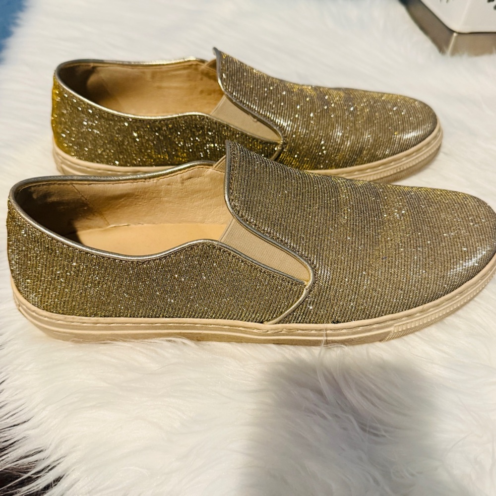 Gabor platinum/ gold color shift loafer style sneakers/shoes